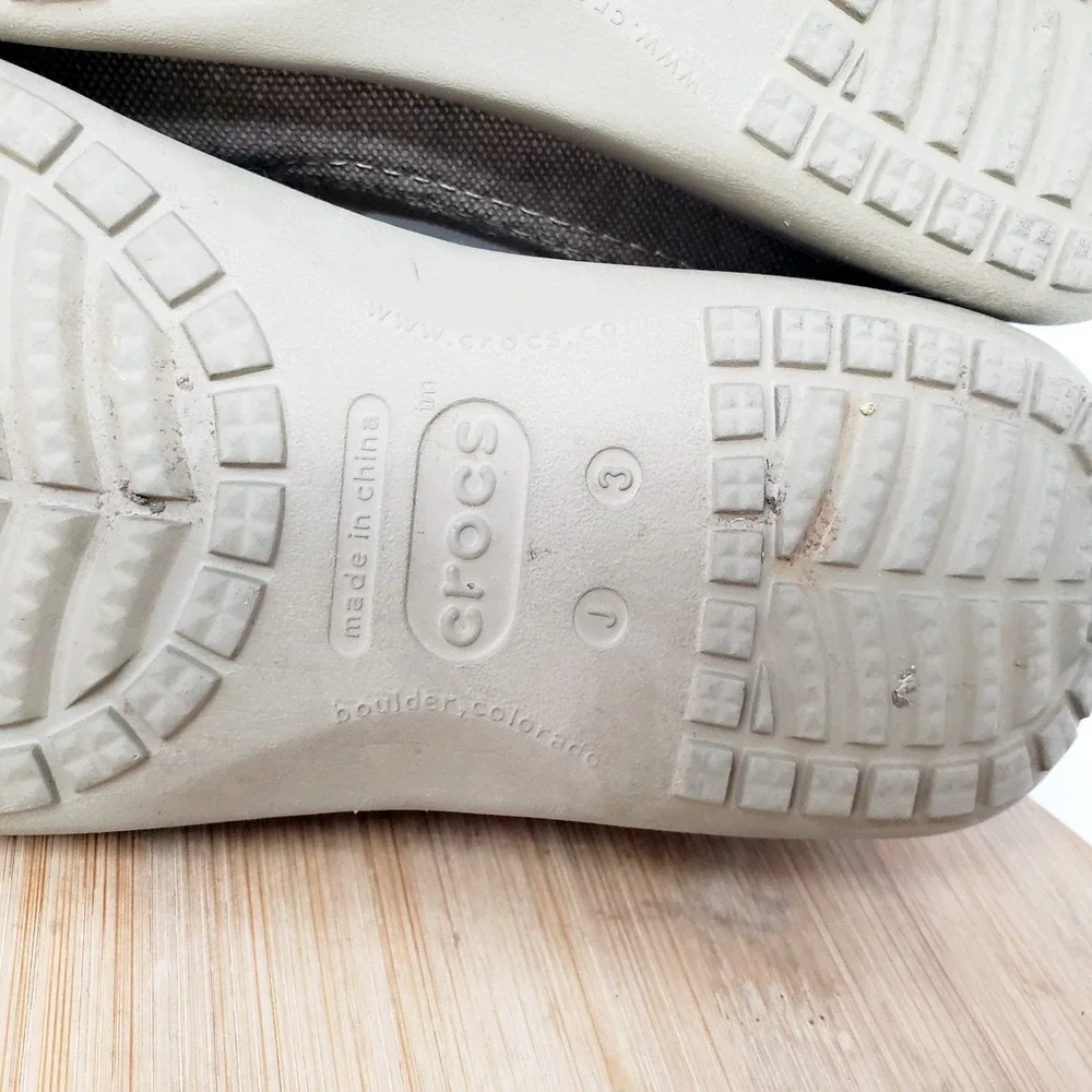 Crocs Santa Cruz Shoes Big Kids 3 Moc Toe Canvas Loafer Casual Surfer Boys Girls